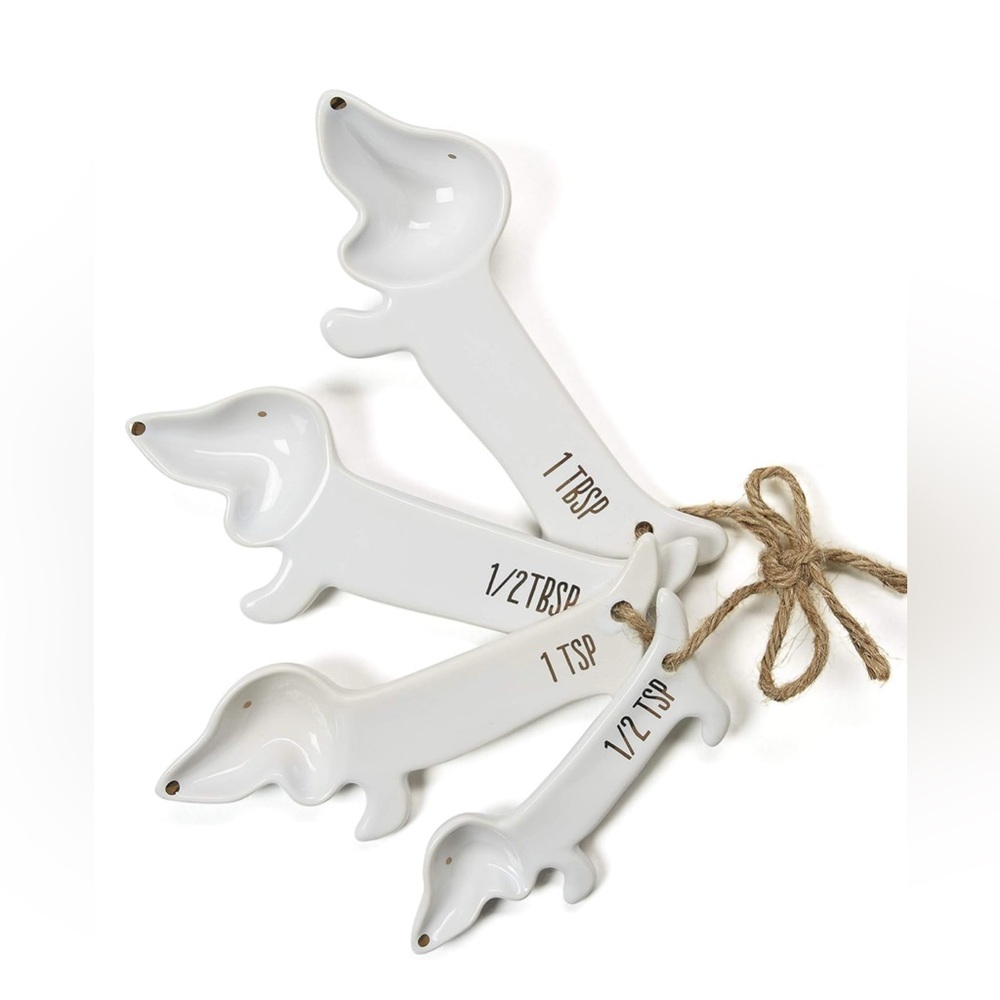 NWOT White Ceramic Dog Themed Kitchen Measuring Spoons